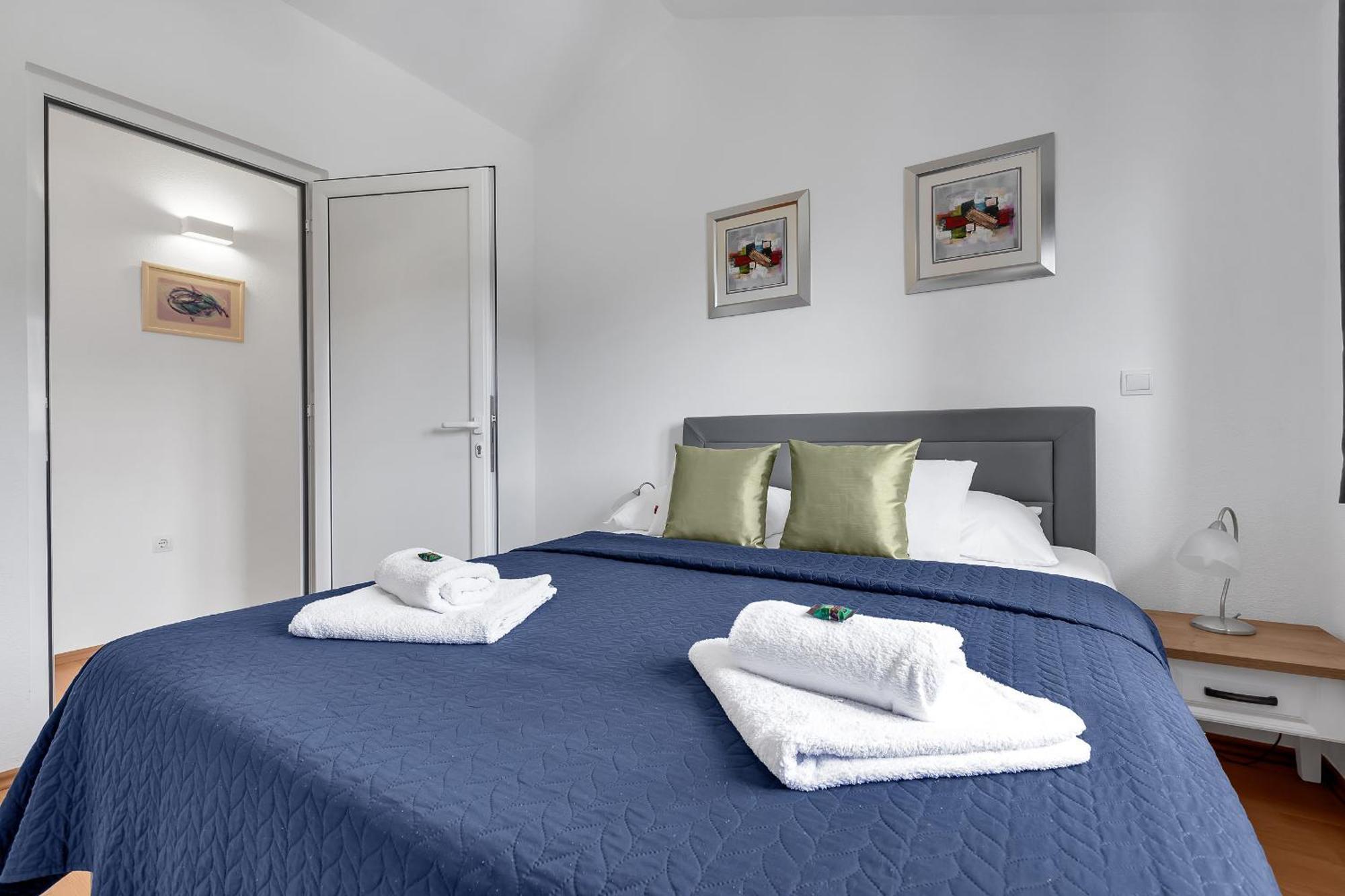 Apartments Villa Katarina Tučepi Zimmer foto